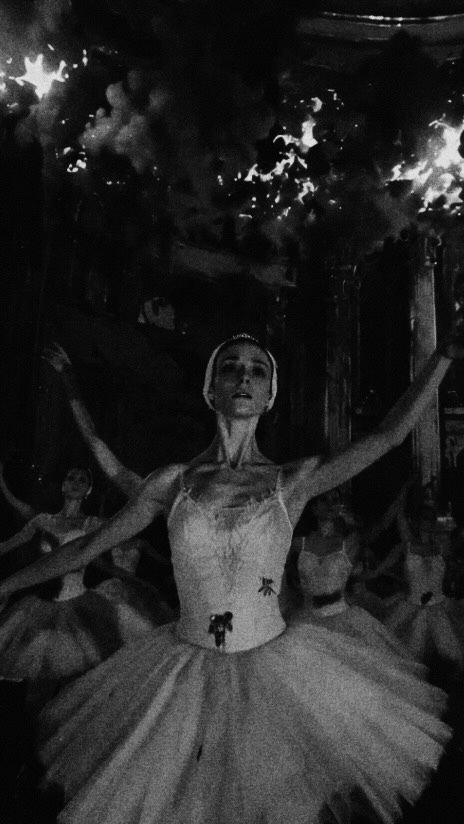 SUSPENDED — original film cover